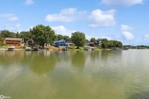 203 Woodland Road Montezuma IA 50171