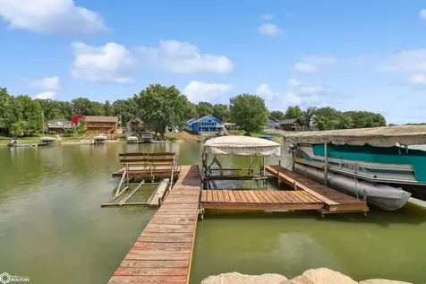 203 Woodland Road Montezuma IA 50171