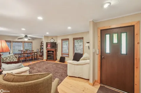 203 Woodland Road Montezuma IA 50171