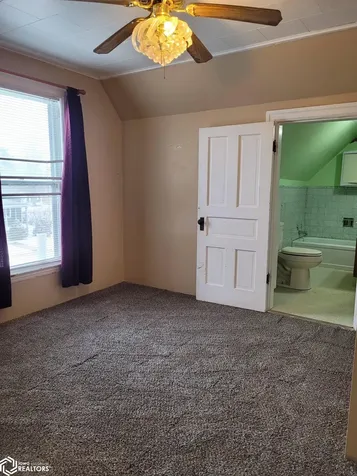 327 N Shuffleton Street Sigourney IA 52591