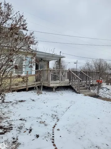 327 N Shuffleton Street Sigourney IA 52591