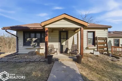 9303 170th Avenue Ottumwa IA 52501