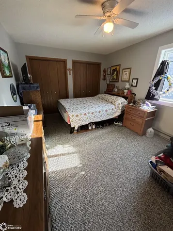 4223 W Lakeshore Drive Brooklyn IA 52211