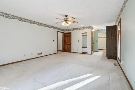 2610 312th Street Danville IA 52623