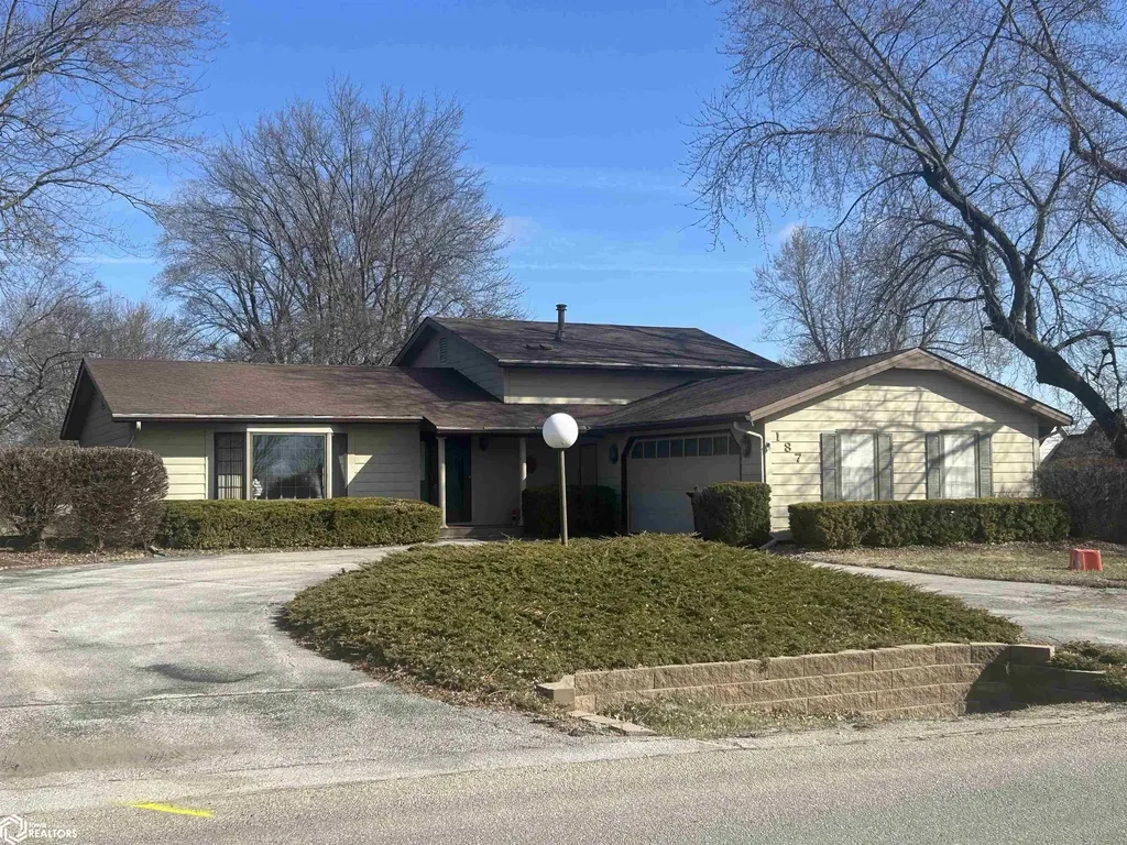 187 E Rochester Road Ottumwa IA 52501
