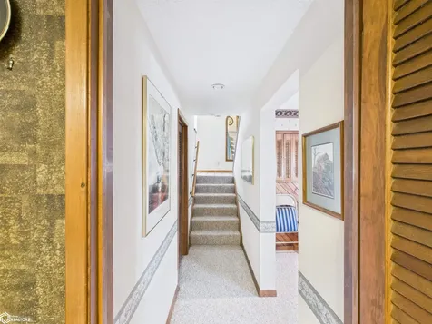 187 E Rochester Road Ottumwa IA 52501