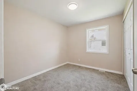 201 N 9th Street Montezuma IA 50171