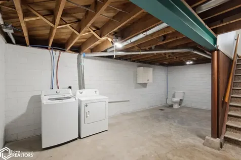 201 N 9th Street Montezuma IA 50171