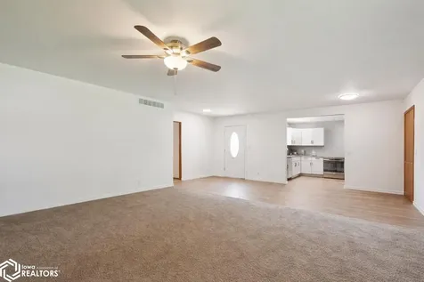 201 N 9th Street Montezuma IA 50171