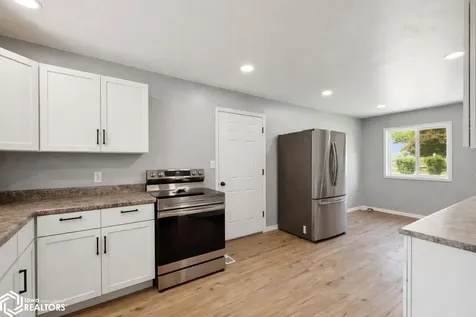 201 N 9th Street Montezuma IA 50171