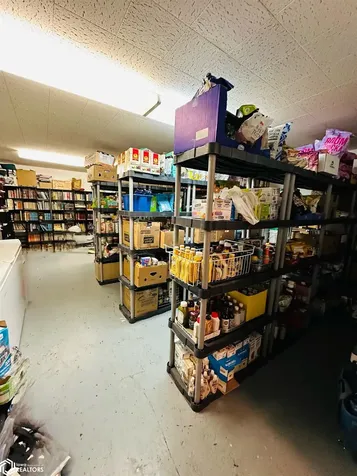 409 S Park Lane Drive Knoxville IA 50138