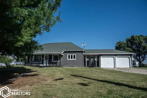 323 E Manning Avenue Ottumwa IA 52501