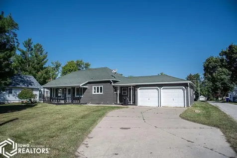 323 E Manning Avenue Ottumwa IA 52501