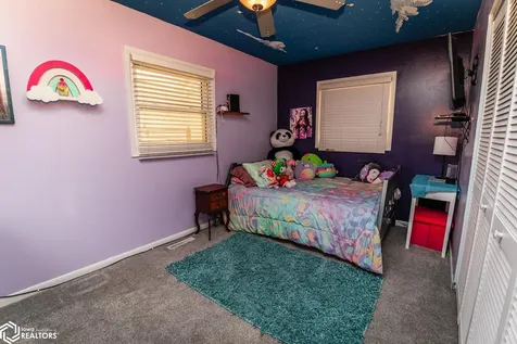 1207 Glenwood Terrace Marshalltown IA 50158