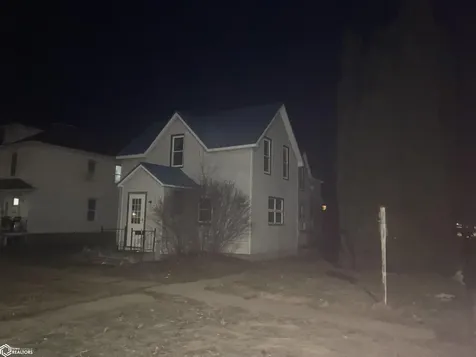 502 State Street Ackley IA 50601