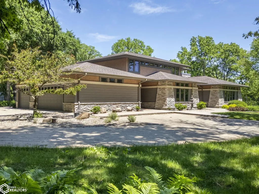 1155 165th Street Nora Springs IA 50458