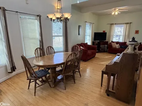 300 E Madison Avenue Fairfield IA 52556