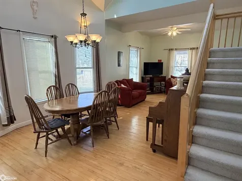 300 E Madison Avenue Fairfield IA 52556