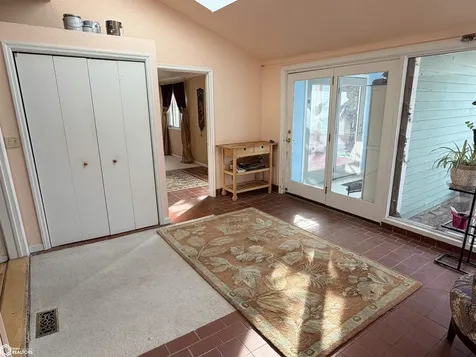 300 E Madison Avenue Fairfield IA 52556