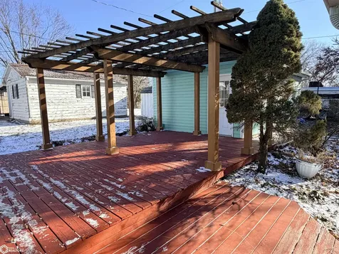 300 E Madison Avenue Fairfield IA 52556