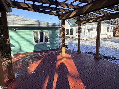 300 E Madison Avenue Fairfield IA 52556