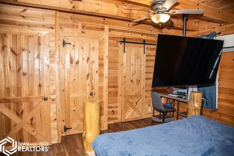 512 N Brandon Moravia IA 52571