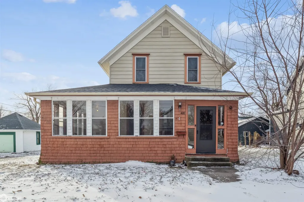 408 5th Avenue Grinnell IA 50112