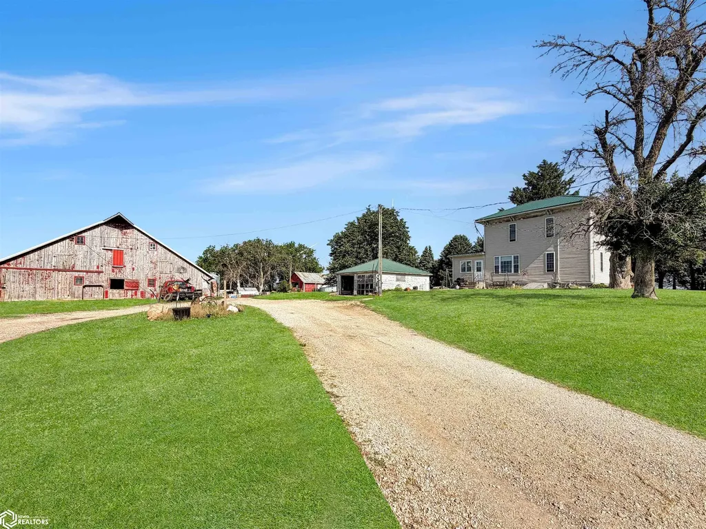 1950 F Avenue Gladbrook IA 50635