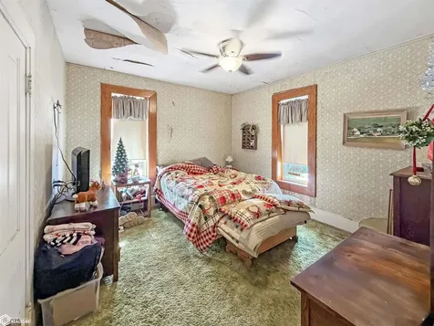 1950 F Avenue Gladbrook IA 50635