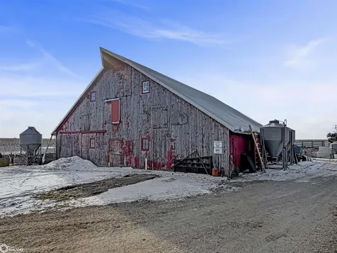1950 F Avenue Gladbrook IA 50635