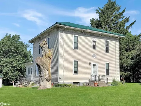 1950 F Avenue Gladbrook IA 50635