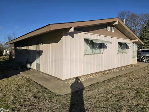 3118 Sunnyside Avenue Burlington IA 52601