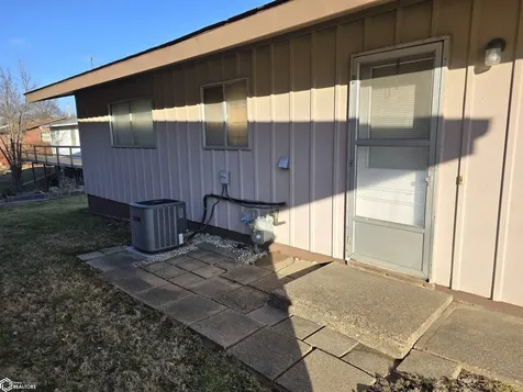 3118 Sunnyside Avenue Burlington IA 52601
