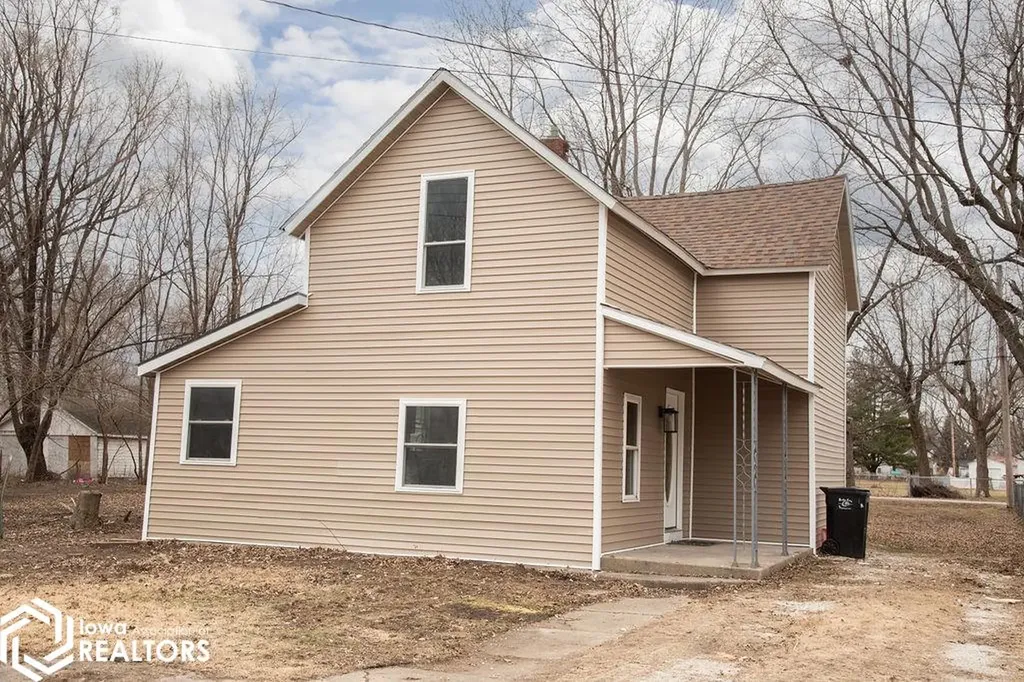 609 S Sheridan Avenue Ottumwa IA 52501