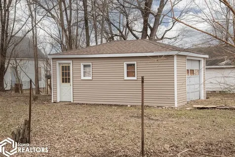609 S Sheridan Avenue Ottumwa IA 52501