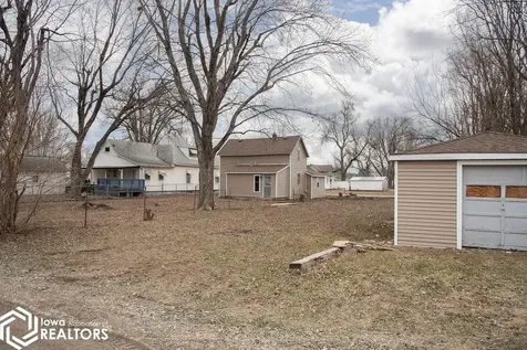 609 S Sheridan Avenue Ottumwa IA 52501