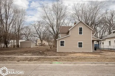 609 S Sheridan Avenue Ottumwa IA 52501