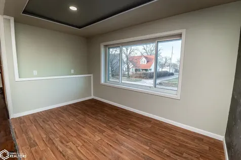 106 W Webster Street Marshalltown IA 50158