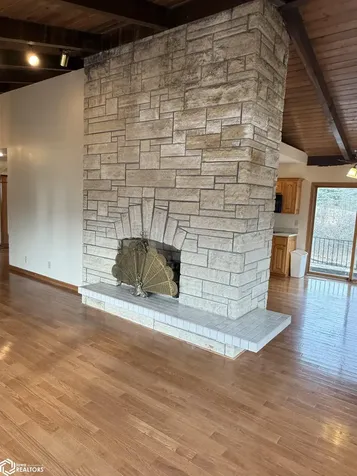 700 Blackhawk Burlington IA 52601