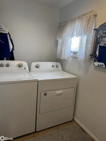 207 W Marion Street Sigourney IA 52591