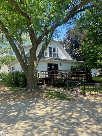 207 W Marion Street Sigourney IA 52591