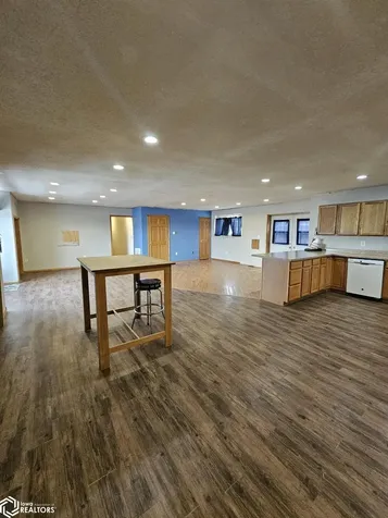 117 N Jefferson Street Ottumwa IA 52501
