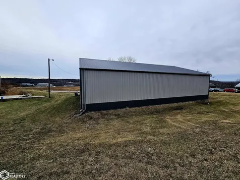 3013 E Main Street Ottumwa IA 52501
