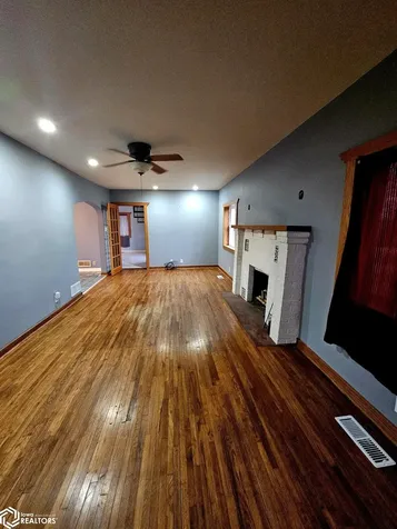 3013 E Main Street Ottumwa IA 52501