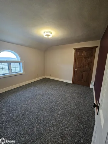 3013 E Main Street Ottumwa IA 52501
