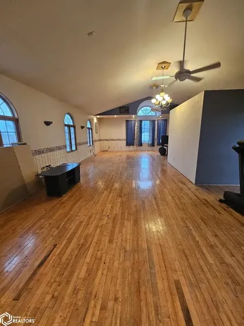 3013 E Main Street Ottumwa IA 52501