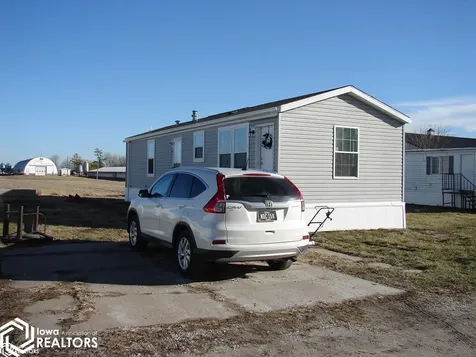 507 E Railroad Street Wayland IA 52654