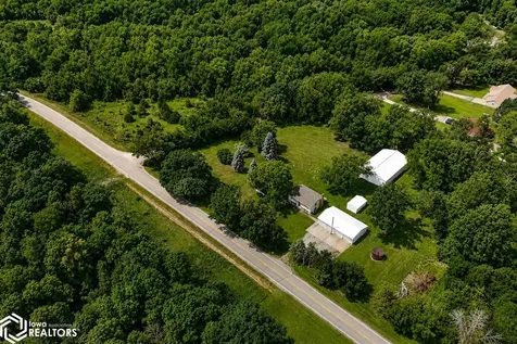 2390 Sand Road Marshalltown IA 50158