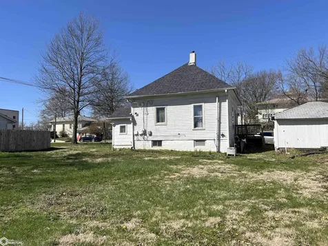 605 N 2nd Street Fairfield IA 52556
