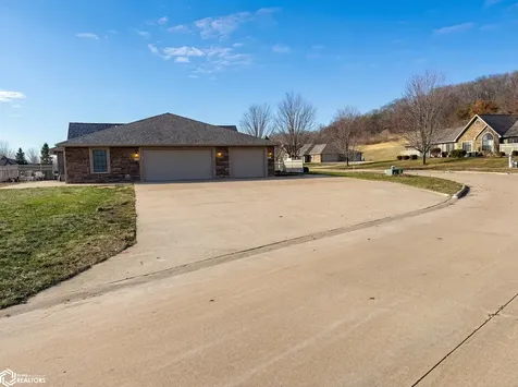 4922 Grand View Lane Fort Madison IA 52627